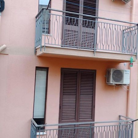 Casa Casteldaccia 2 Διαμέρισμα Εξωτερικό φωτογραφία